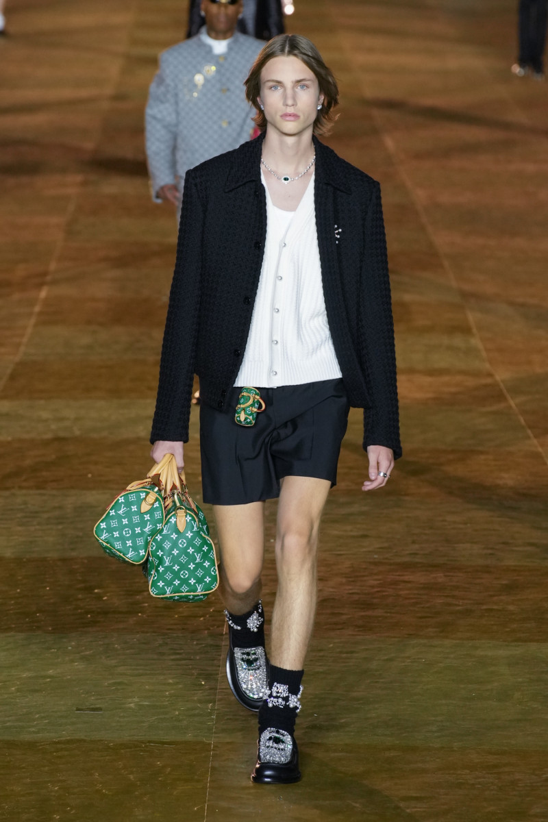 67 Louis Vuitton ideas  louis vuitton, vuitton, louis vuitton handbags