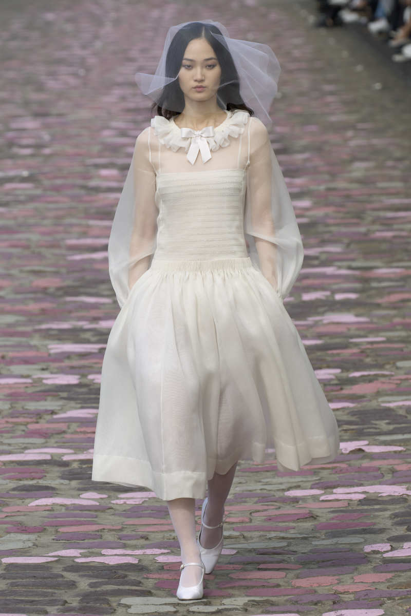Chanel Takes Haute Couture to the Quai for Fall 2023 - Fashionista
