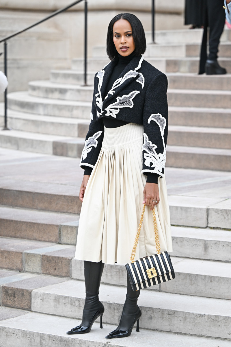 Stars Offer Inspiration for Fall Dressing With Chanel, Hermès and