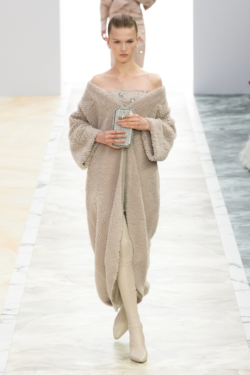 Fendi Fall 2023 Couture Fashion Show Review