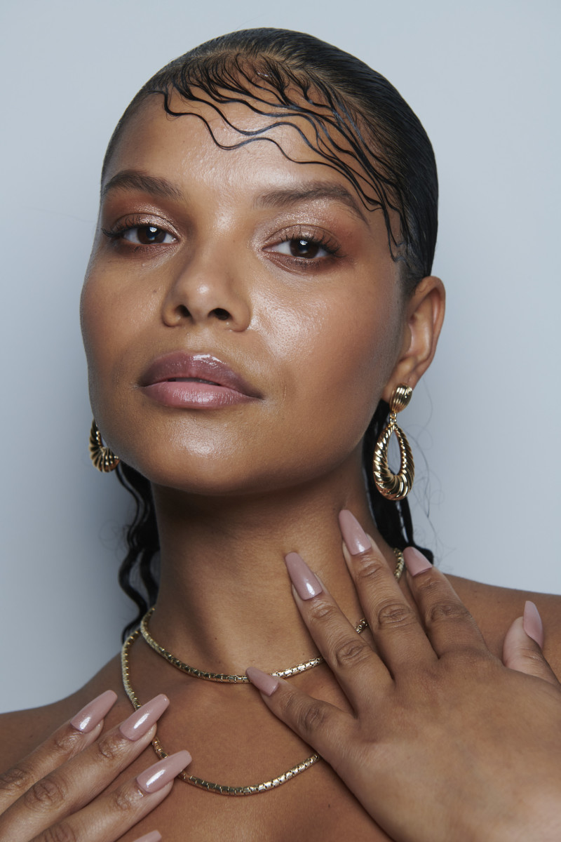 A beauty look from Fe Noel Spring 2023. Photo: Imaxtree