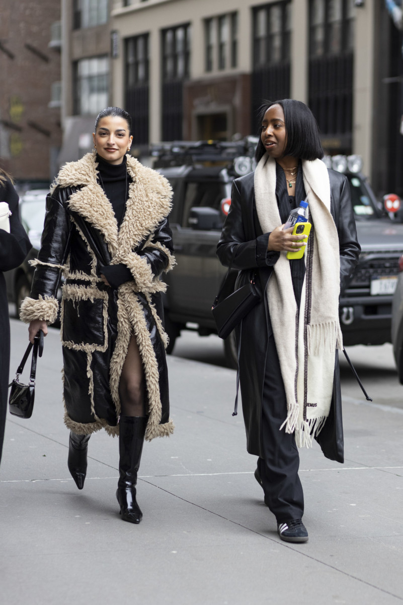 Pops of Baby Blue Took Over New York Fashion Week Street Style Day 3 ...