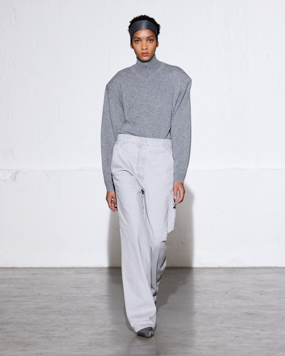 Tibi Flavors Its Luxurious Minimalism With A Hint Of Athleticism For   Tibi Fall 2024 13 