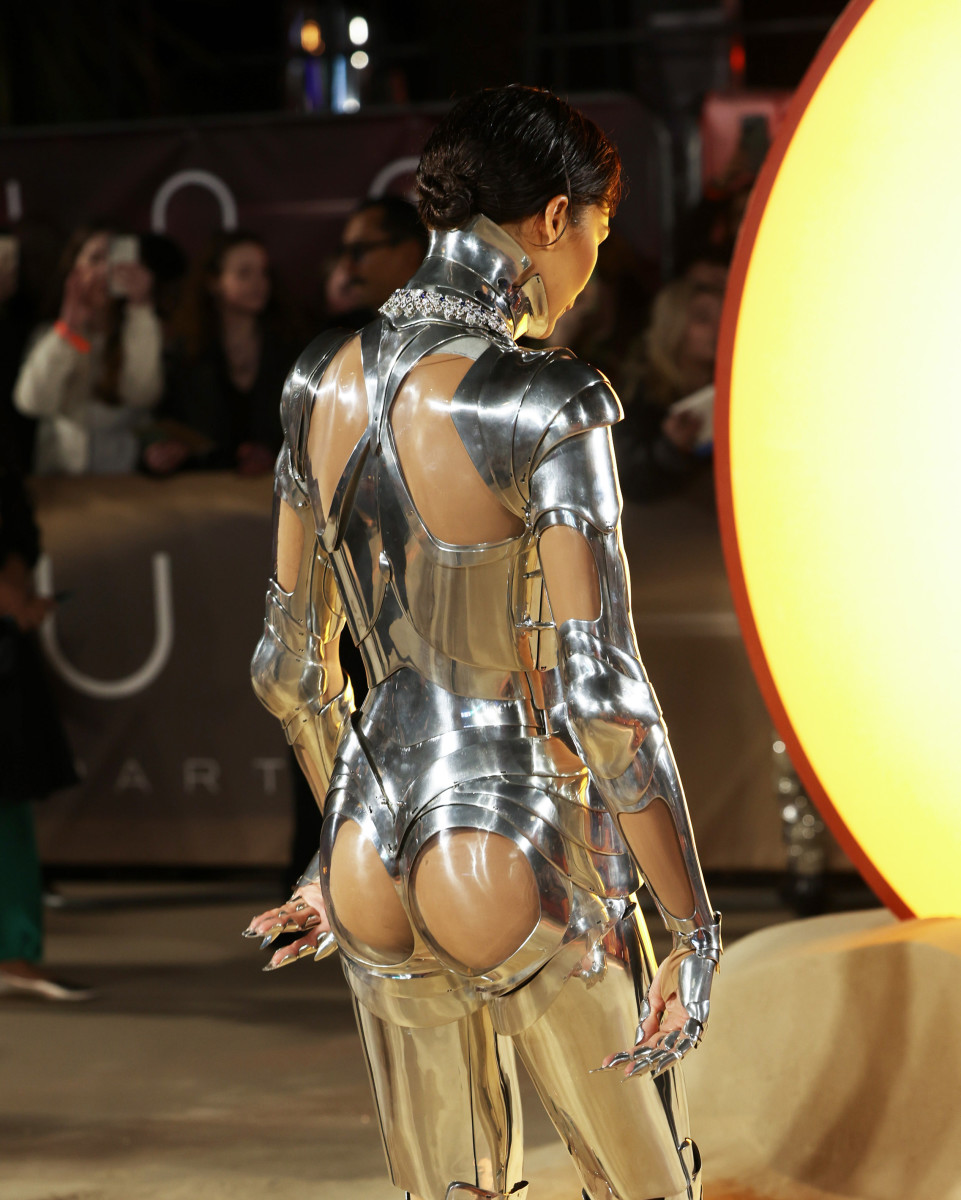 Zendaya Is a Couture Robot in Vintage Mugler - Fashionista
