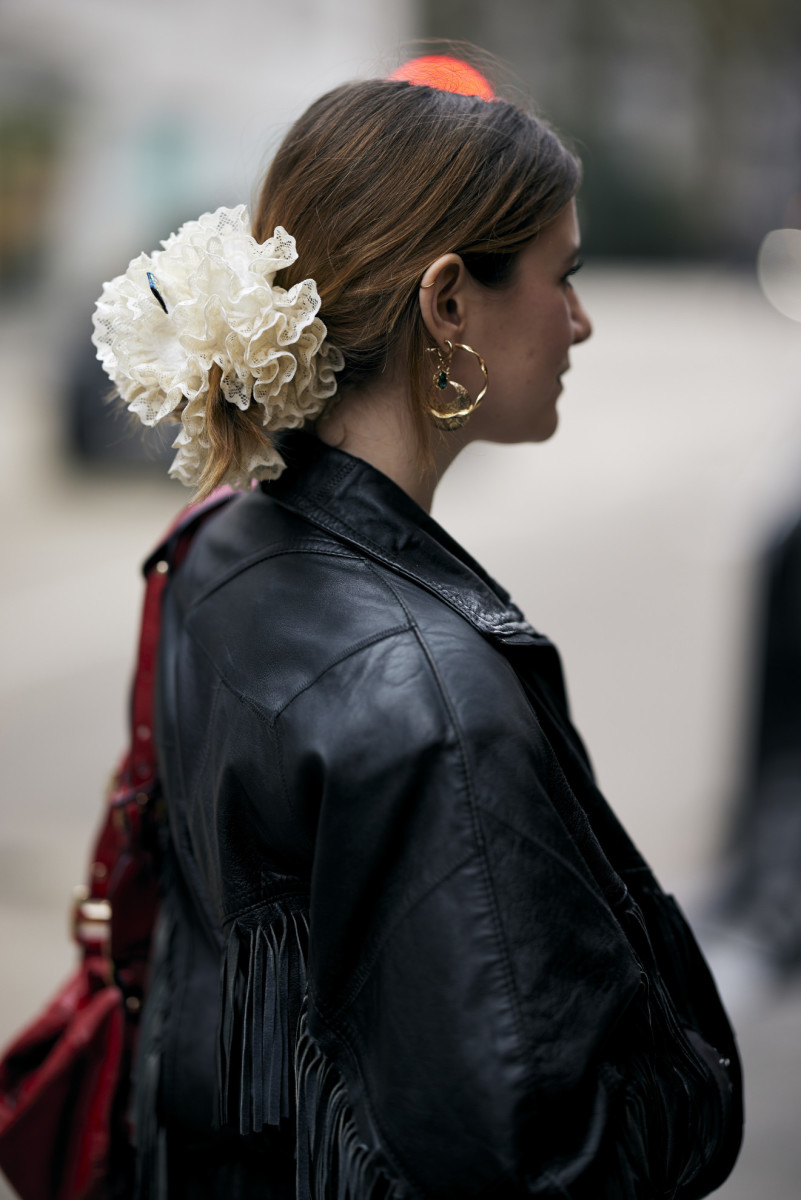 The 33 Best Beauty Looks From London Fashion Week Street Style