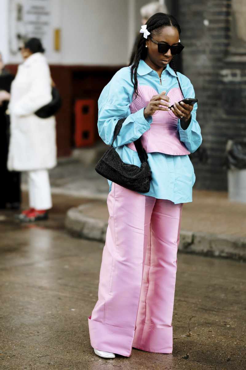 The 33 Best Beauty Looks From London Fashion Week Street Style