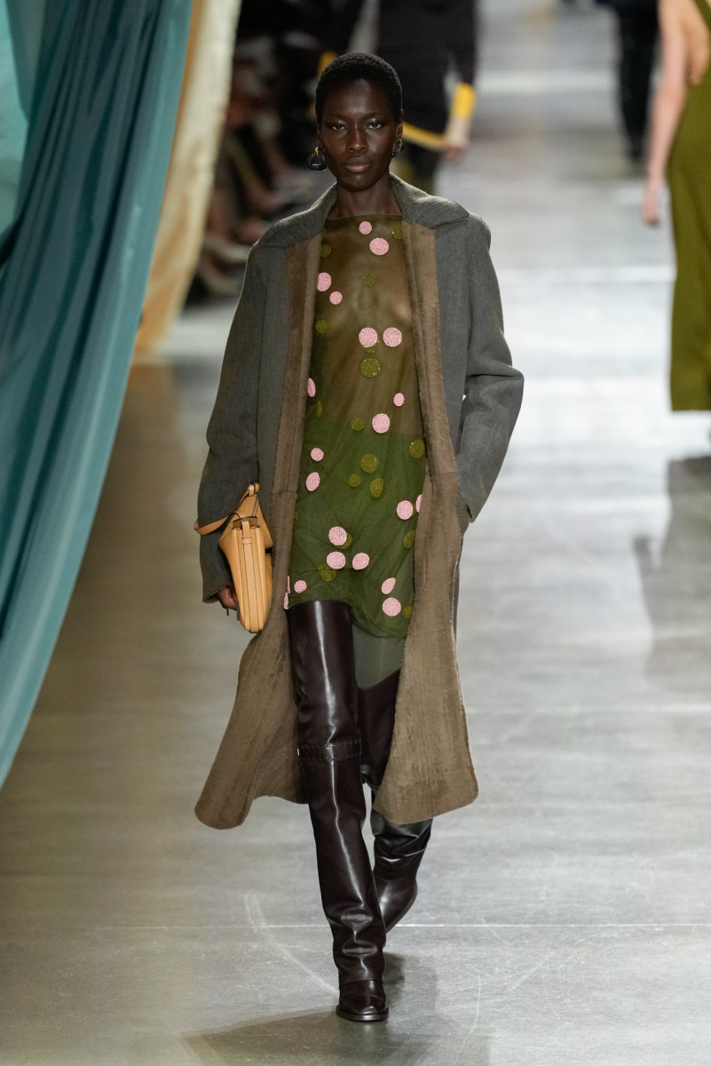 Fendi Fall 2024 Collection - Fashionista