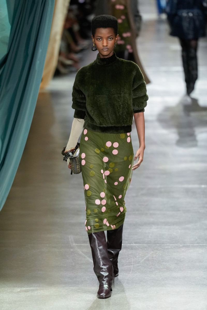 Fendi Fall 2024 Collection Fashionista   Fendi Fall 2024 Look 29 