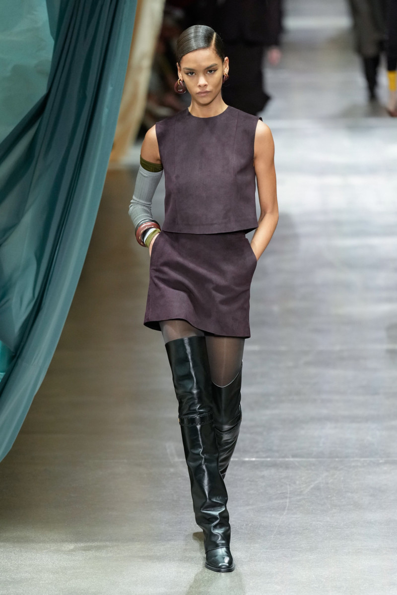 Fendi Fall 2024 Collection Fashionista   Fendi Fall 2024 Look 33 