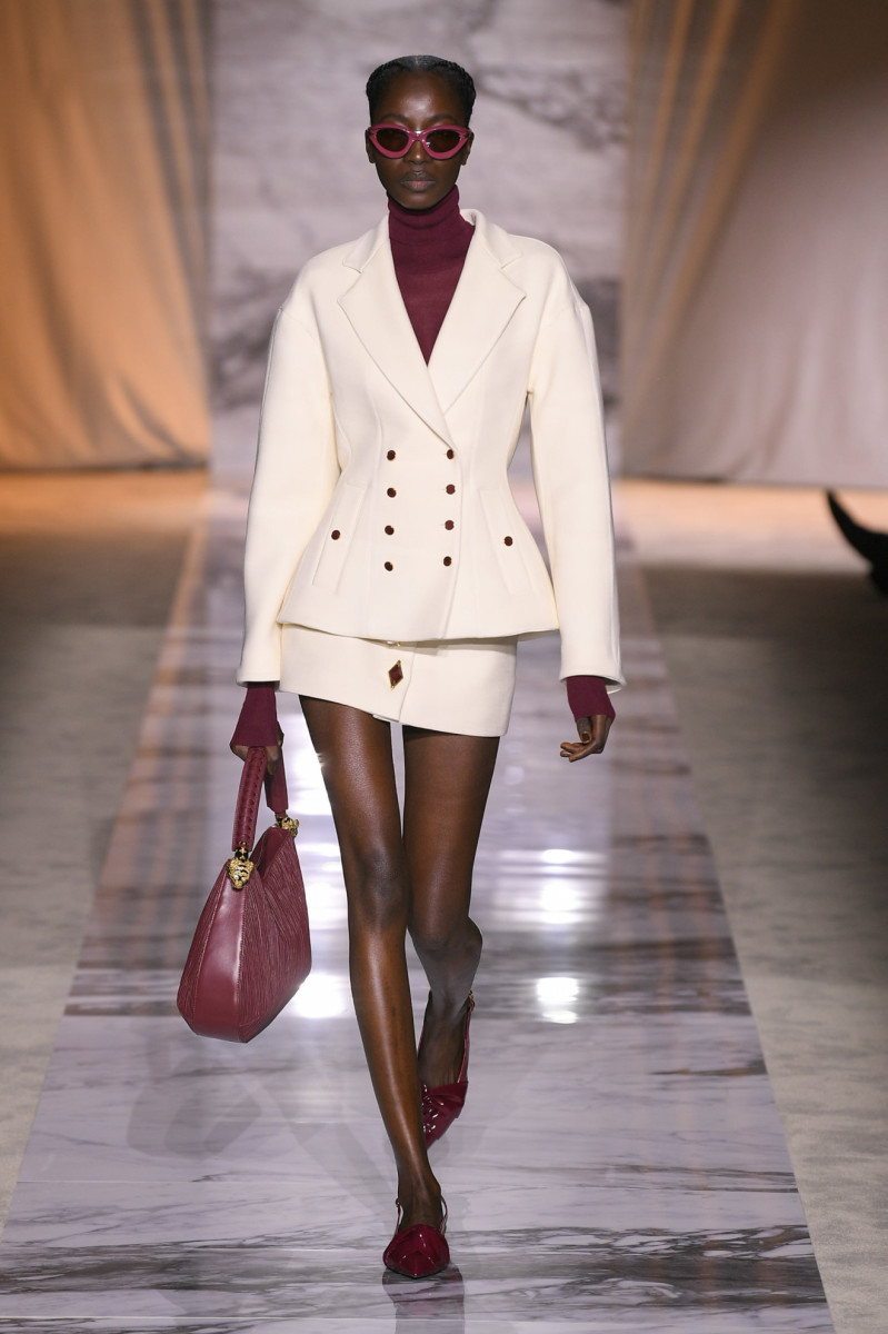 Roberto Cavalli's Print-Filled Fall 2024 Collection Is an Ode to Marble ...