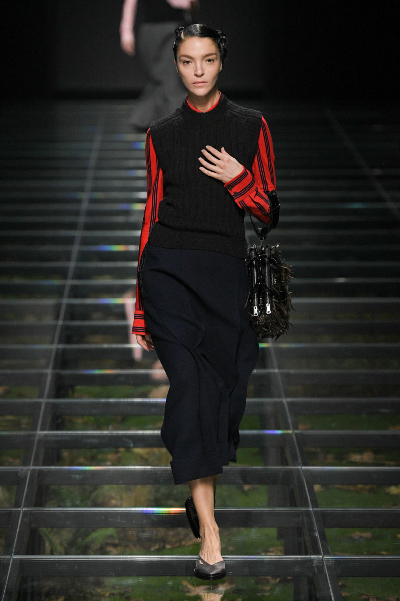 TikTok Is Going to Absolutely Love Prada's Bow-Heavy Fall 2024 ...