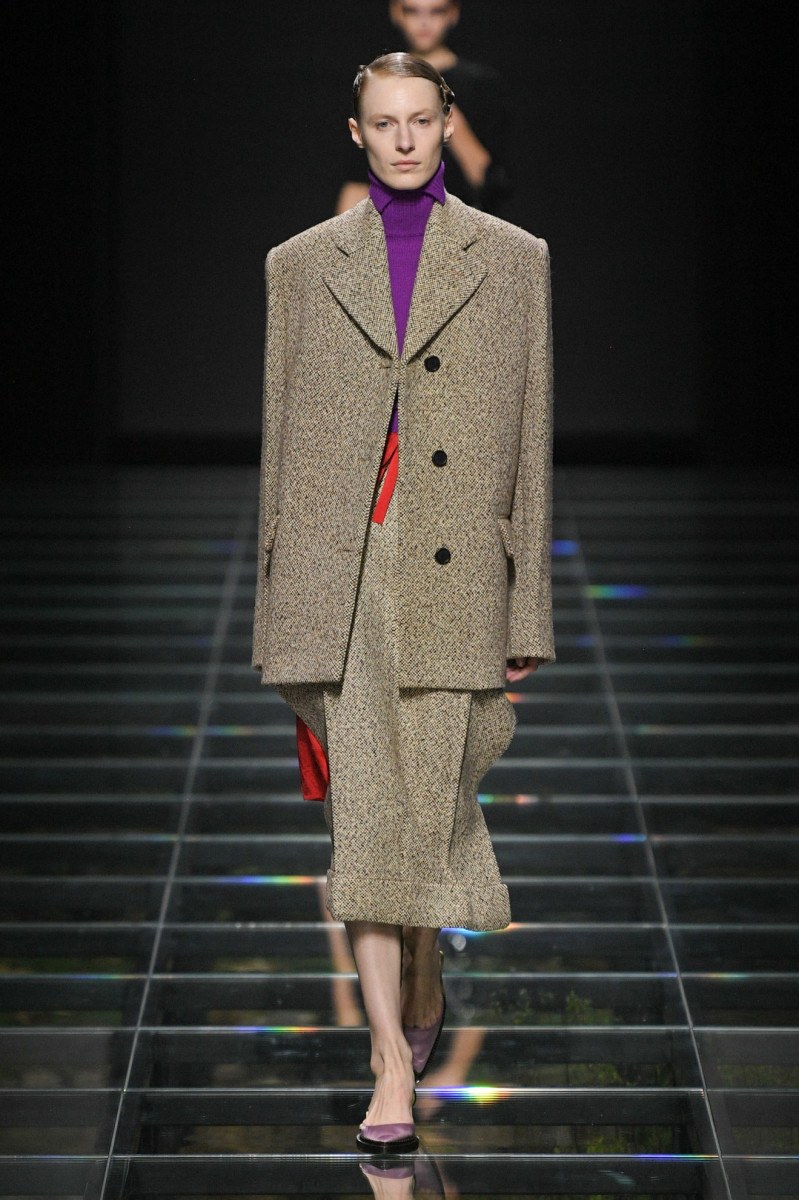TikTok Is Going to Absolutely Love Prada's BowHeavy Fall 2024
