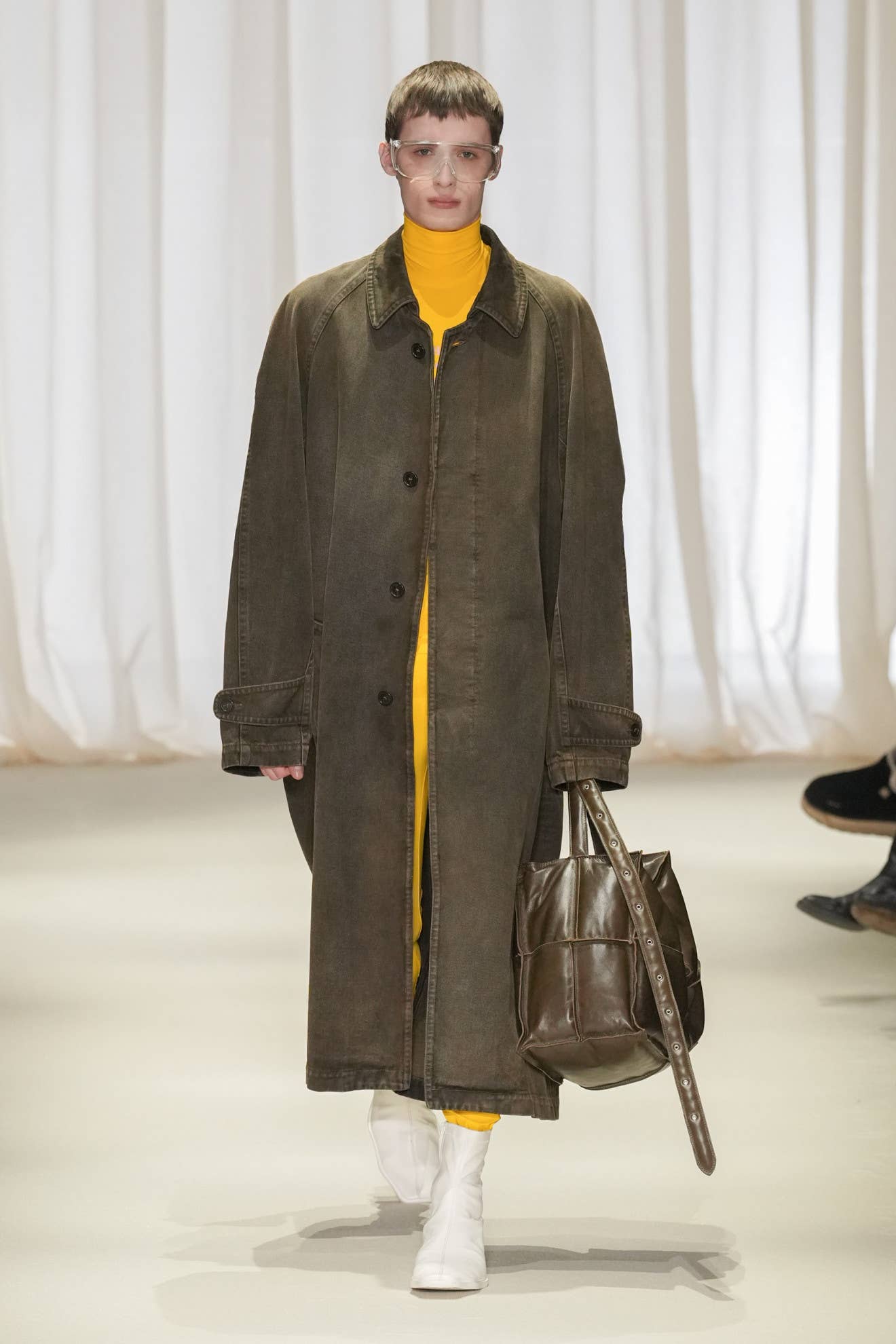 MM6 Maison Margiela Finds a New Edge for Fall 2024 - Fashionista