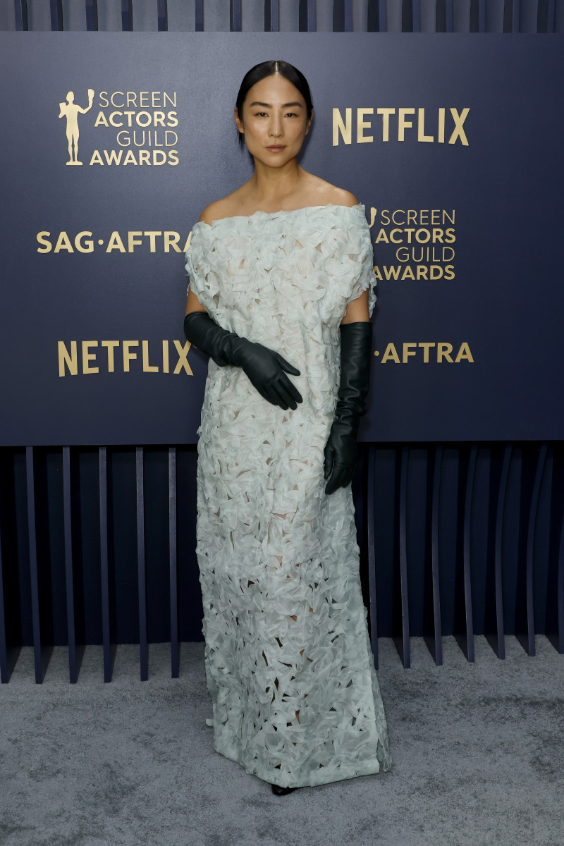 The Best Dressed Celebrities at the 2024 SAG Awards Fashionista