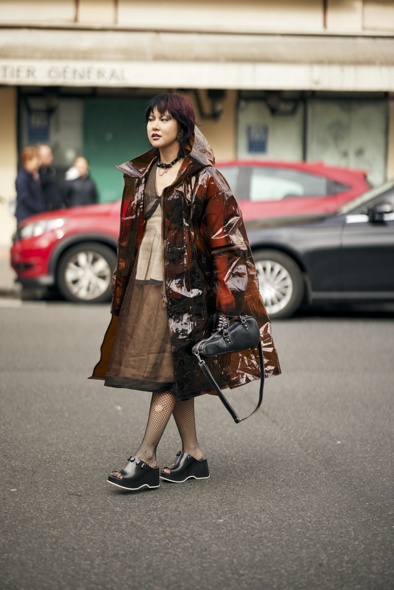 Day 2 of Paris Fashion Week Street Style Was All About Tights - Fashionista