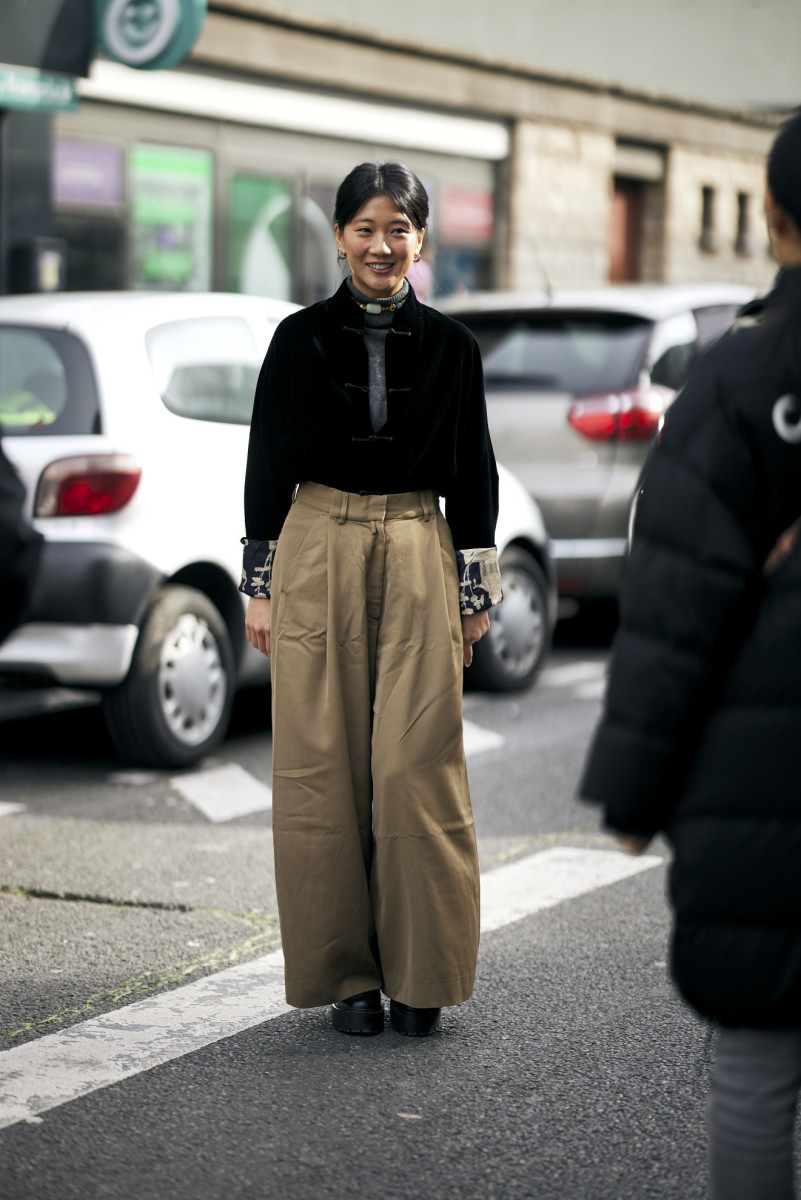 Day 2 of Paris Fashion Week Street Style Was All About Tights - Fashionista