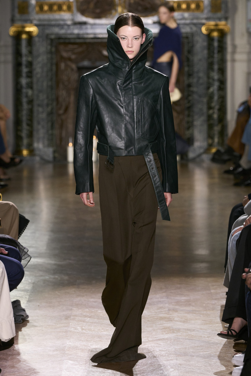 Victoria Beckham's Fall 2024 Collection is Her Most Experimental Yet ...