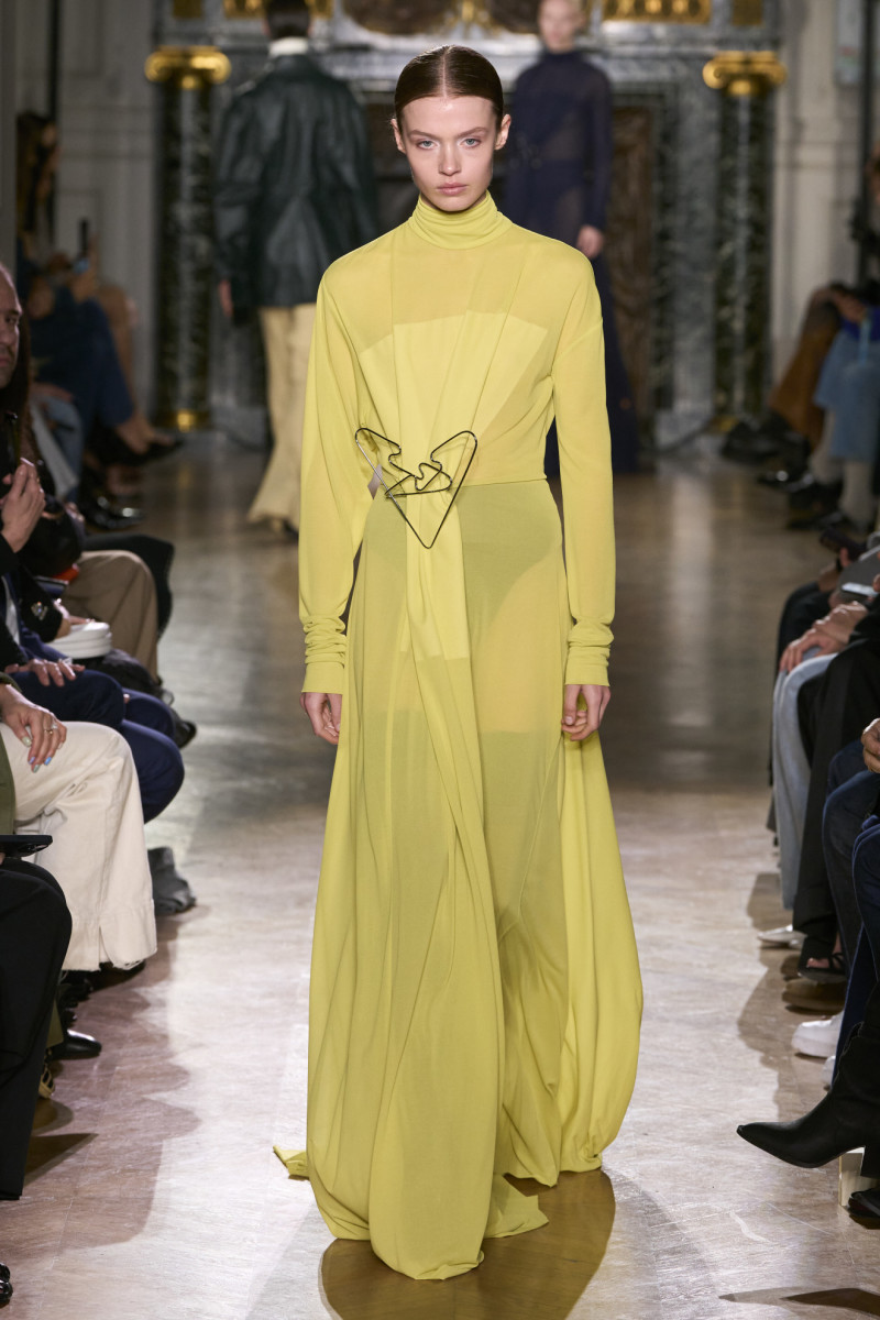 Victoria Beckham's Fall 2024 Collection is Her Most Experimental Yet ...