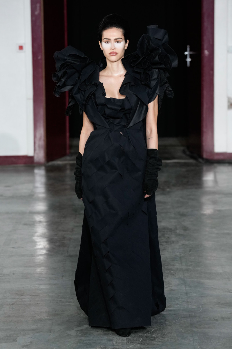 Andreas Kronthaler Found Inspiration for Vivienne Westwood Fall 2024 in ...