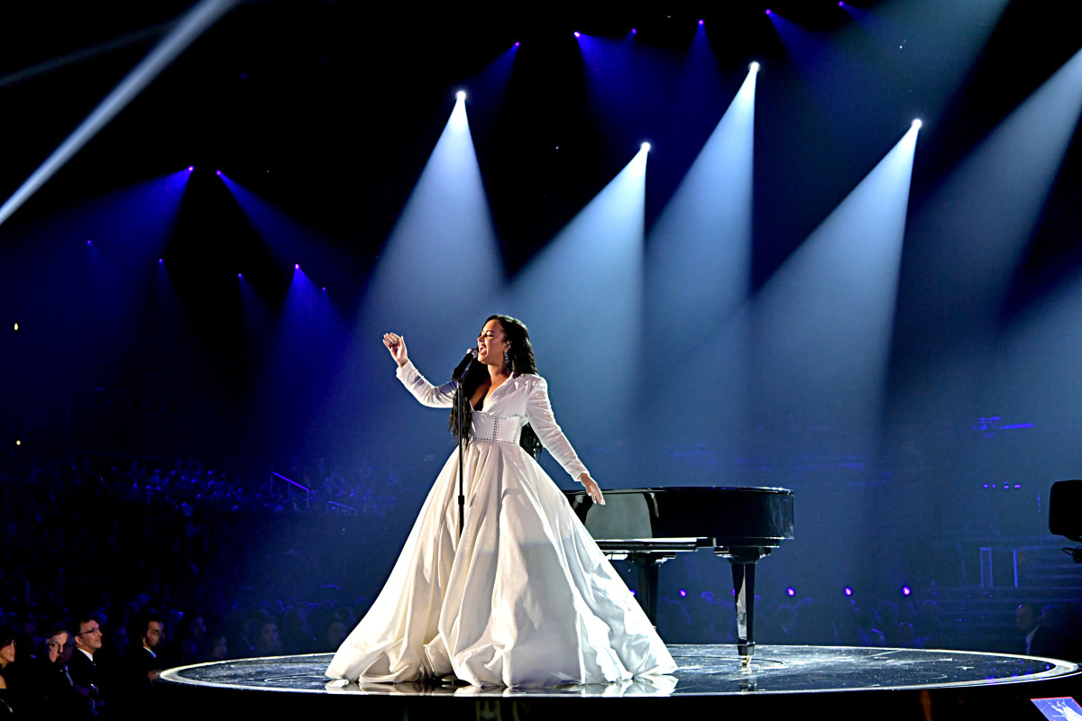 Demi Lovato performs at the 2020 Grammy Awards.