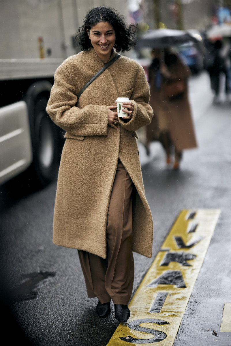 Showgoers Showed off Their Best Belts on Day 5 of Paris Fashion Week ...