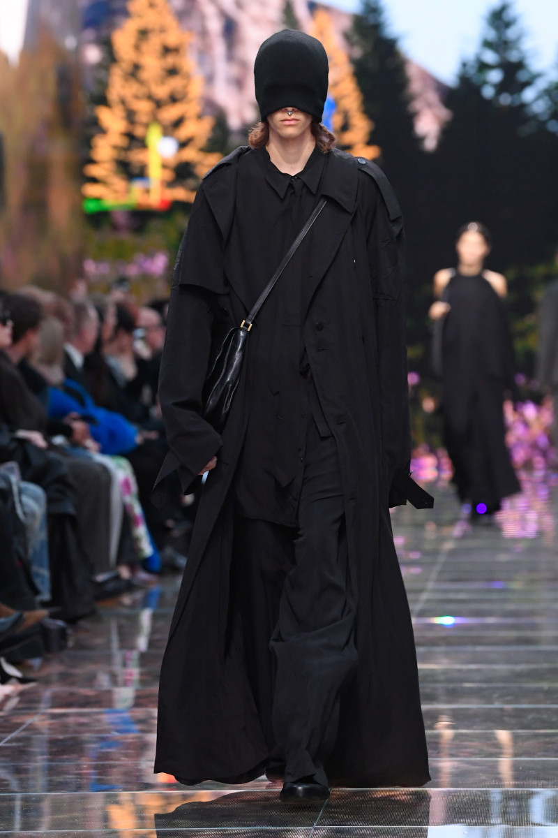 2024年秋冬新作【BALENCIAGA】パーカー 2024年トレンド感が強い夏らしい爽やかさ偽 ブランド 販売