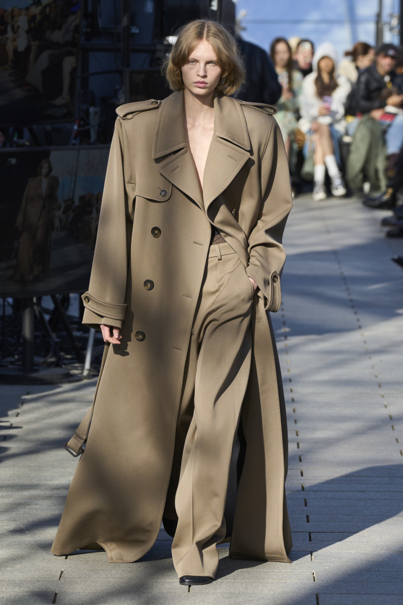 Stella McCartney Plays With New Proportions for Fall 2024 - Fashionista