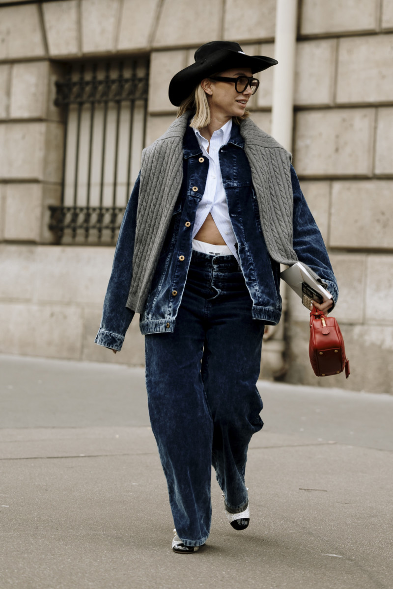 Miu Miu Mini Skirts Took Over Paris Fashion Week Street Style on Day 8 ...