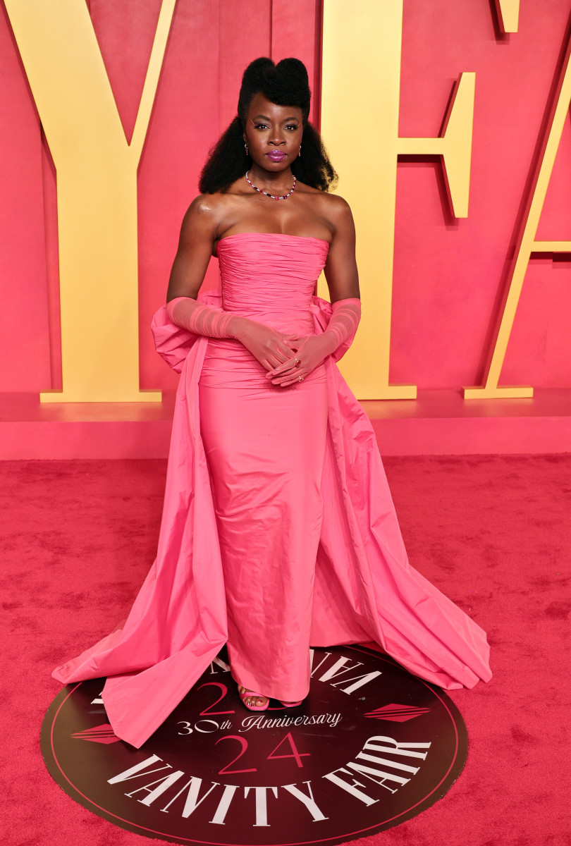 The Best Looks at the 2024 'Vanity Fair' Oscar Party - Fashionista