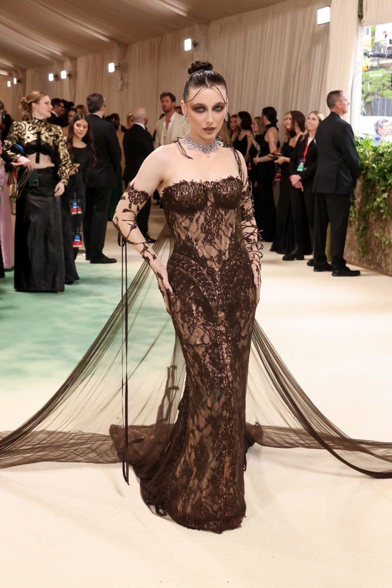 Every Single Look From the 2024 Met Gala Red Carpet Fashionista