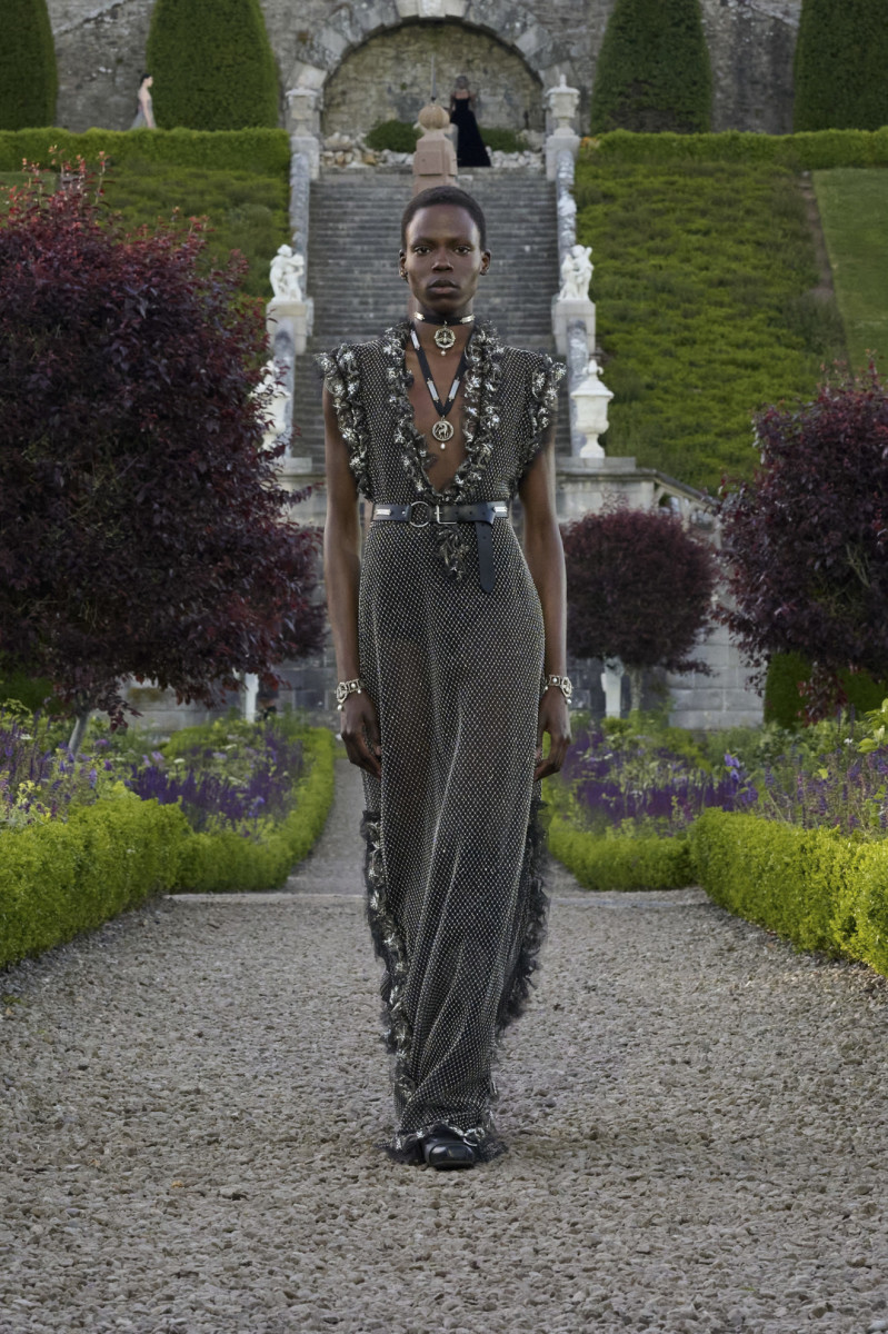 Dior's Cruise 2025 Collection Is Fit for a Modernized Scottish