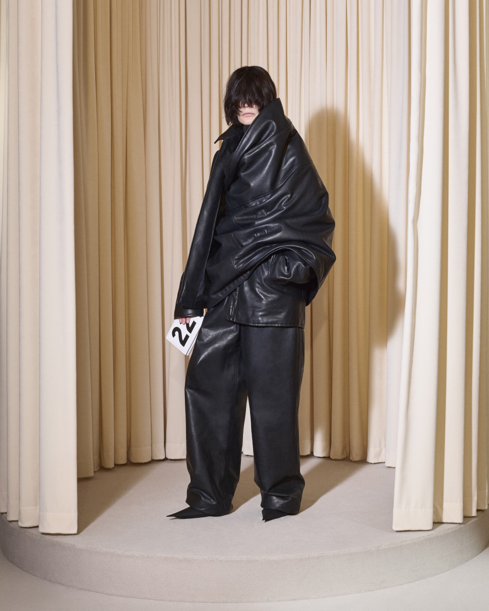 Demna Zeroes in on Cristóbal Signatures for Balenciaga Haute