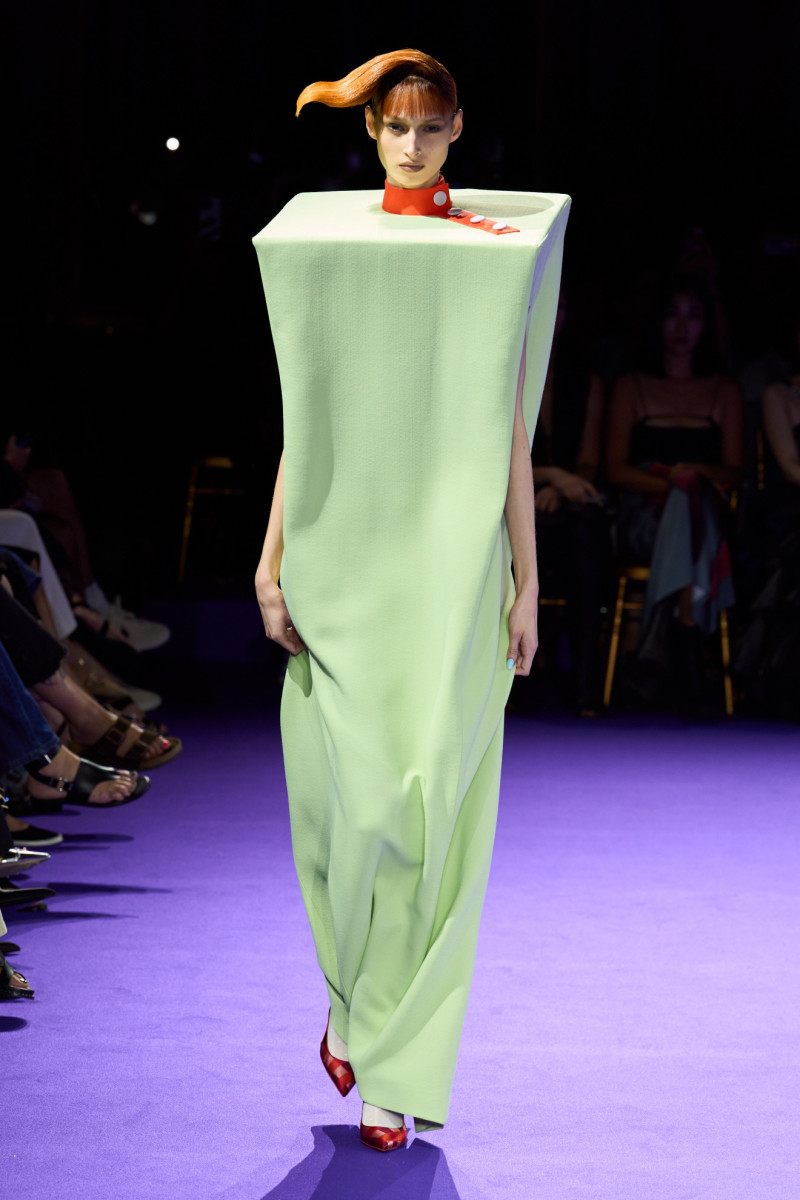 Viktor & Rolf Finds Its Angles for Fall 2024 Haute Couture - Fashionista