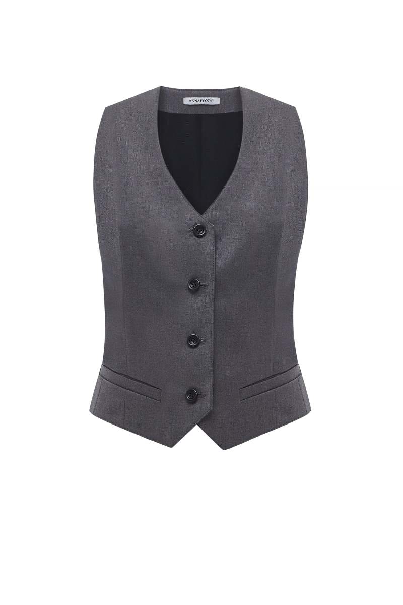 Ace 'Corporate-Core' This Fall With a Tailored Vest