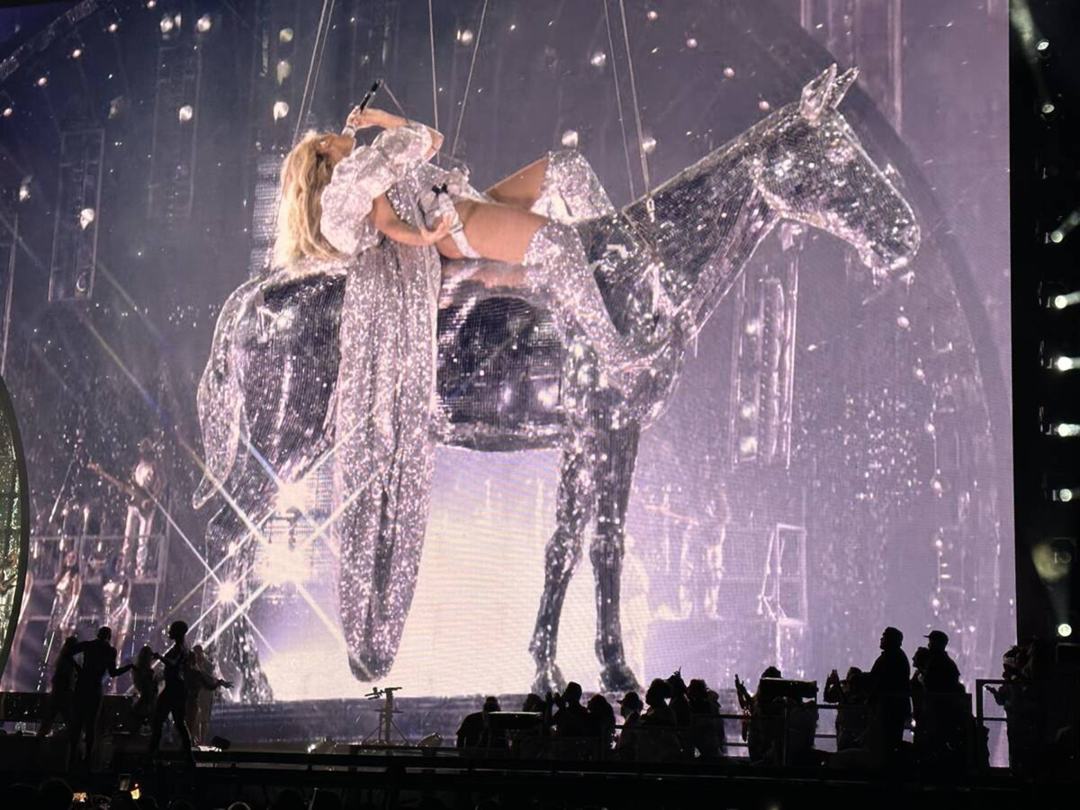 Beyoncé closes out her final show of RENAISSANCE WORLD TOUR 2023, wearing a  new, all-black Atelier IVY PARK design