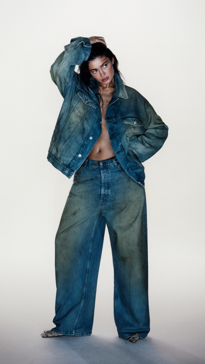 A Stripped-Down, Body-Painted Kylie Jenner Stars in Acne Studios ...