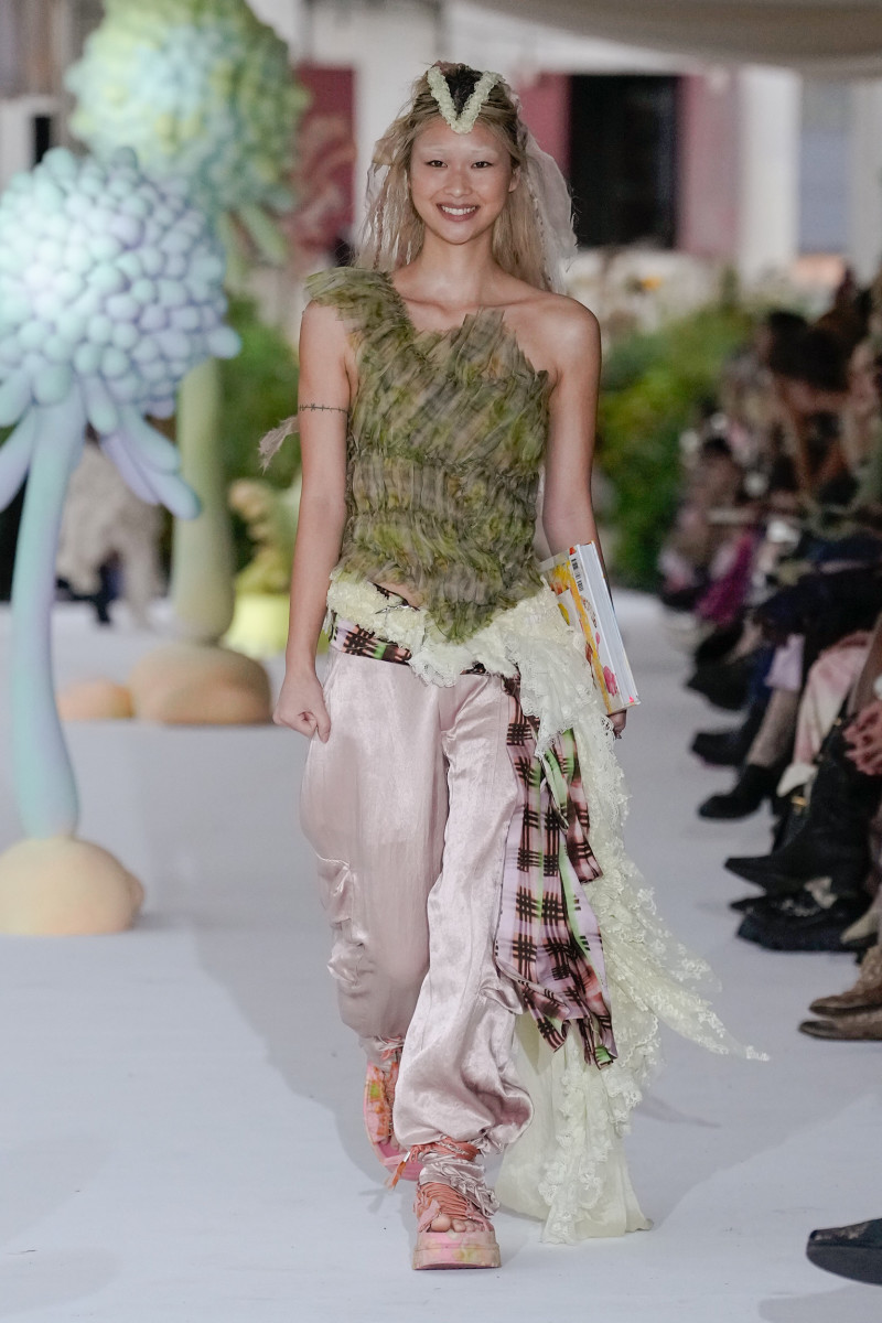 At the Spring 2024 Show, Collina Strada Models Wore Tattered Tops and ...