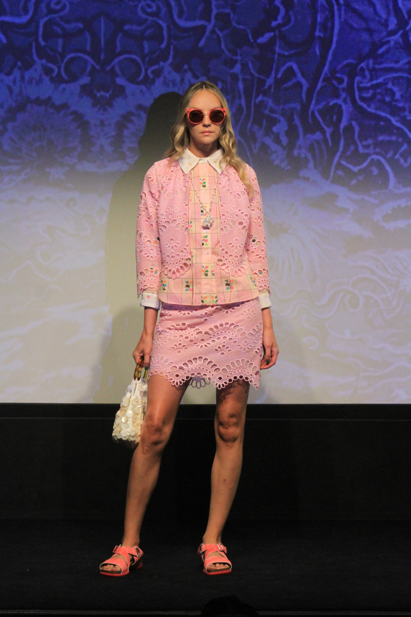 Anna Sui Uses Iridescent and Metallic Textures to Explore the Ocean's