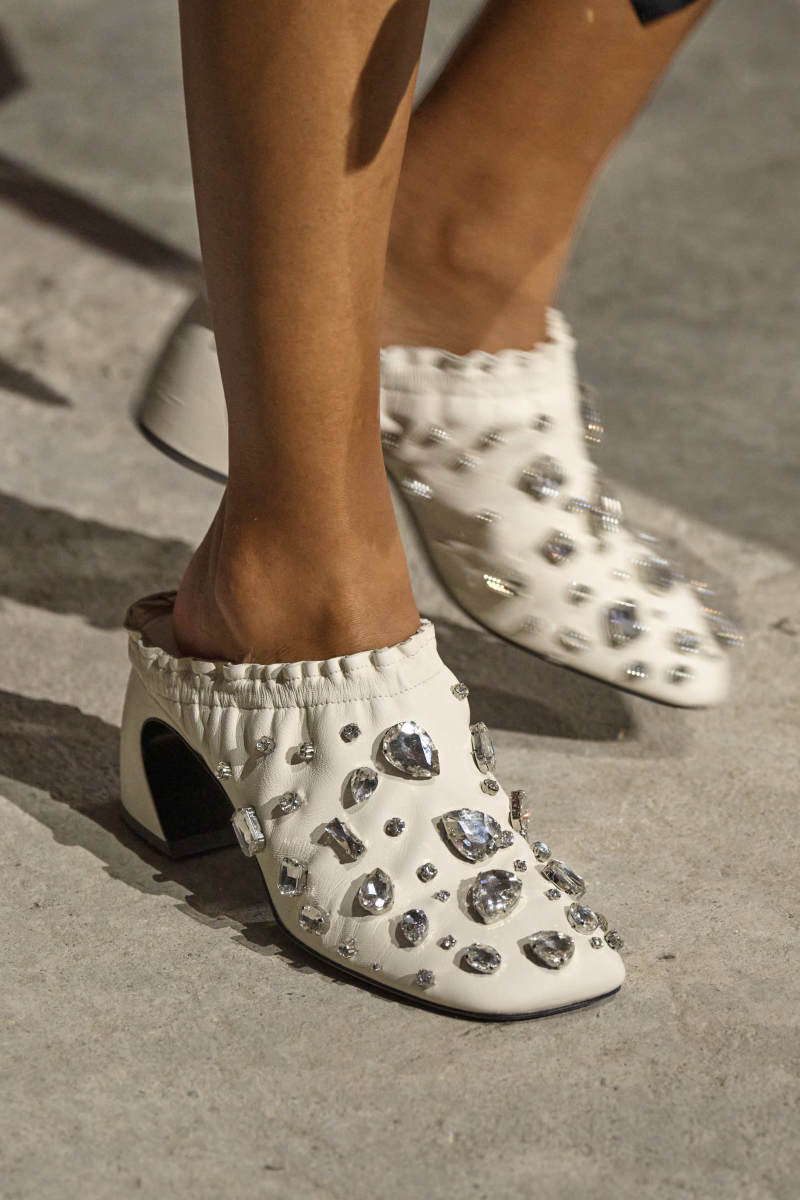 The 21 Best Shoes From New York Fashion Week's Spring 2024 Runways ...