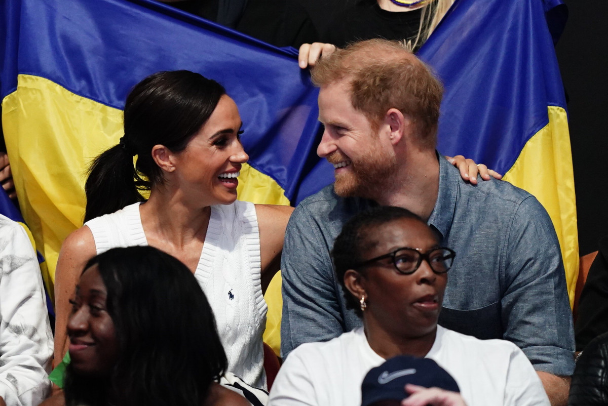 Meghan Markle Wore A Thing: Ralph Lauren Cable-Knit Sweater Vest