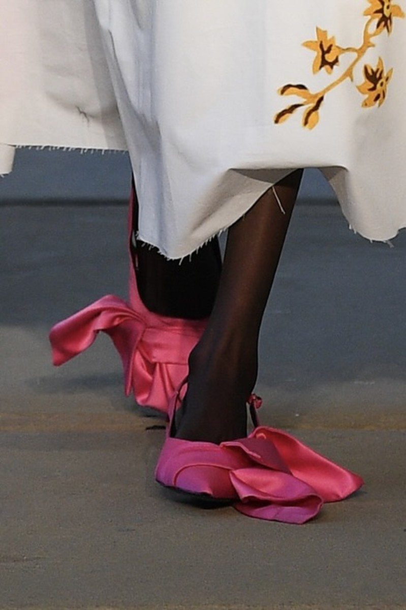 The 23 Best Shoes from London Fashion Week's Spring 2024 Runways