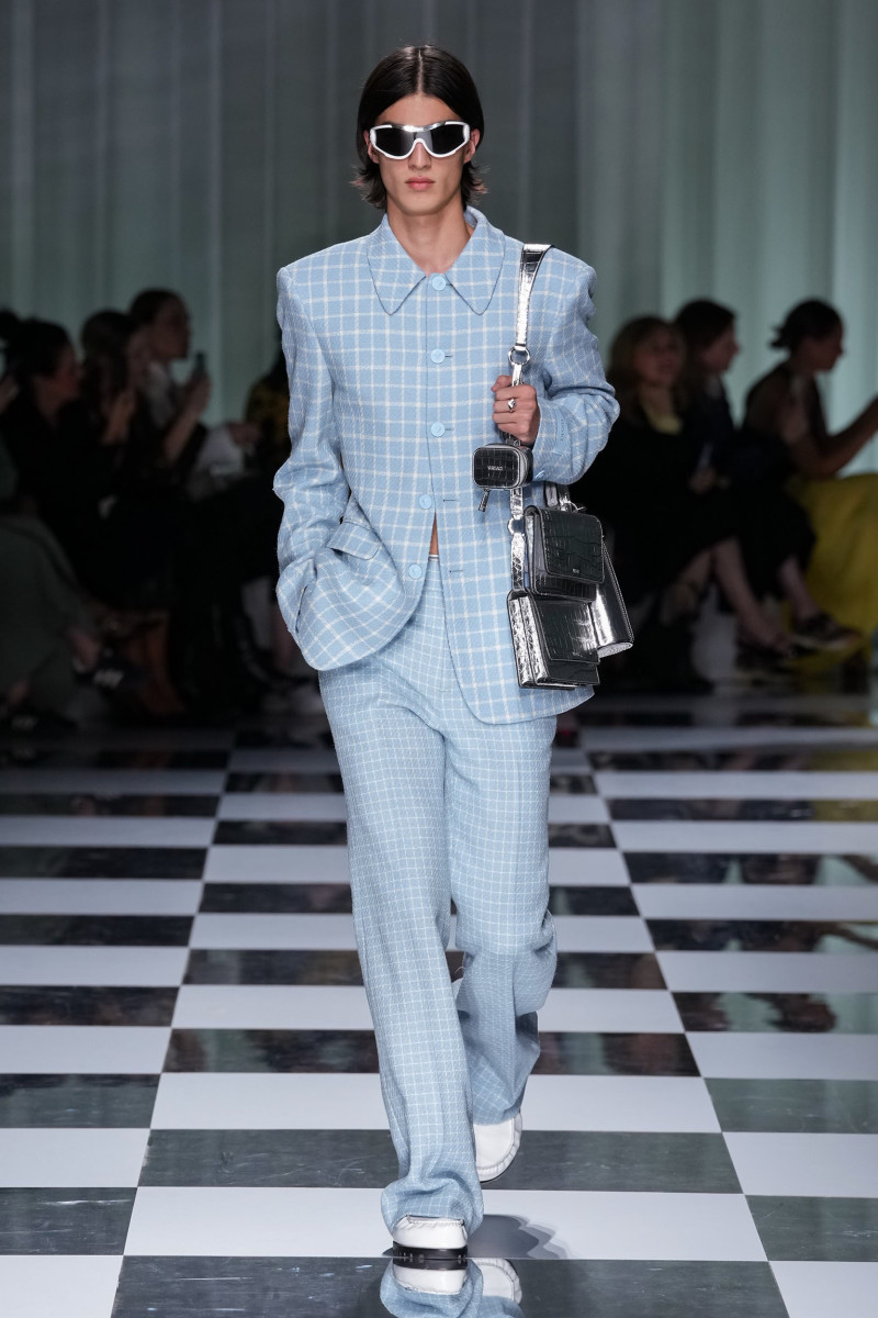 Versace spring 2024 ready to wear look 023