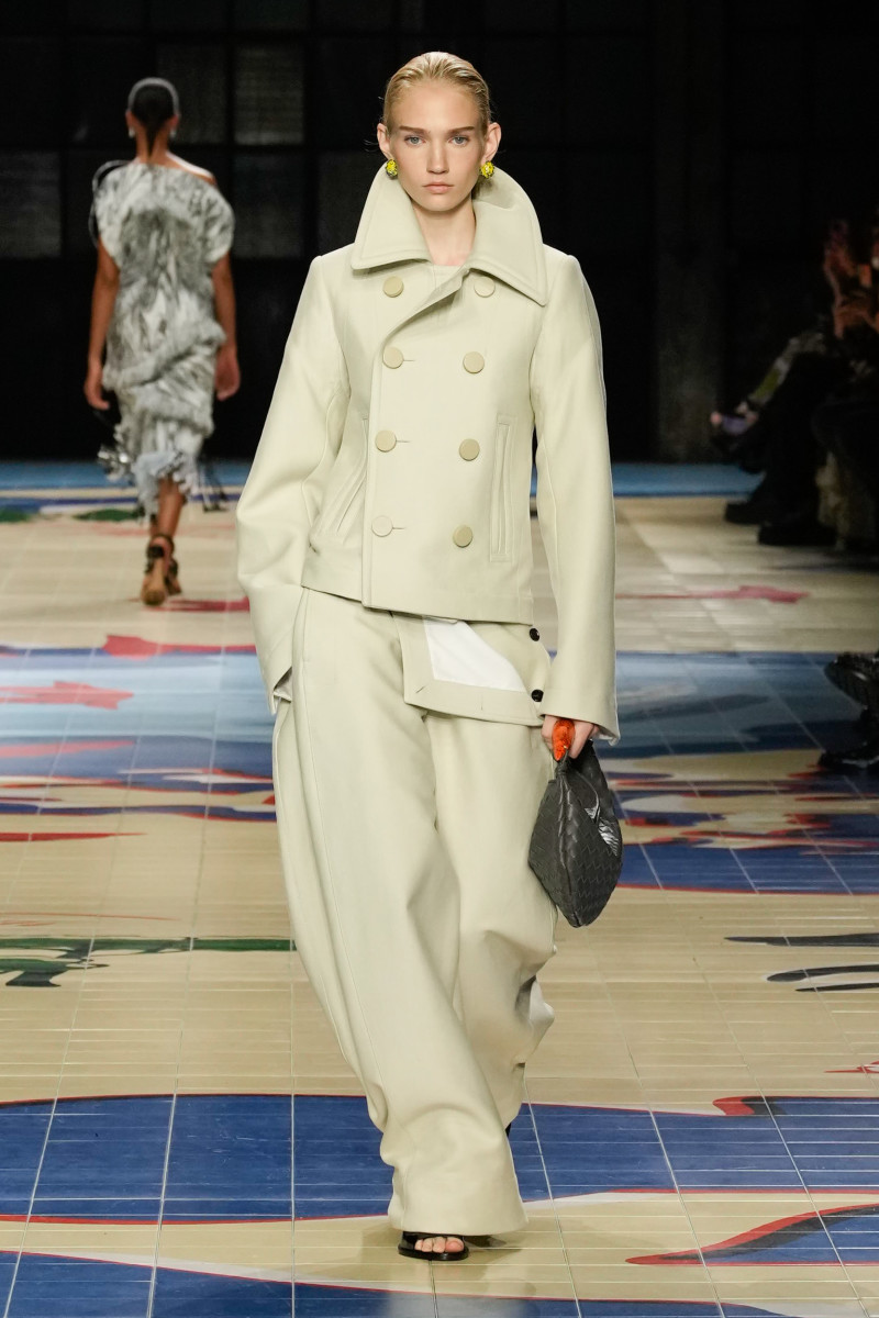 You Could Probably Look at the Bottega Veneta Summer 2024 For Hours and ...