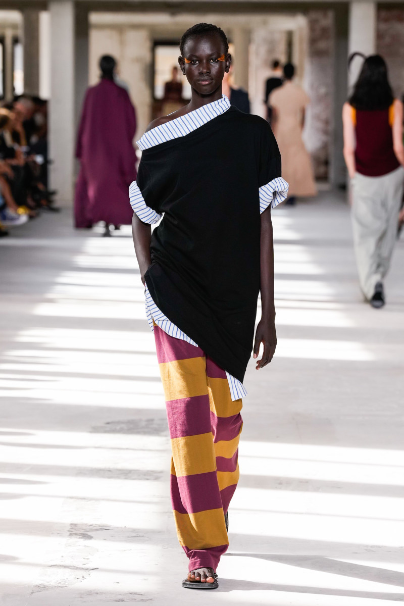 Dries Van Noten Goes (Business) Casual for Spring 2024 - Fashionista
