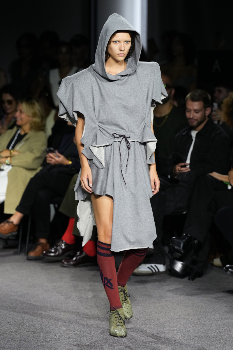Vivienne Westwood's Spring 2024 Collection Was a Testament to the Art ...