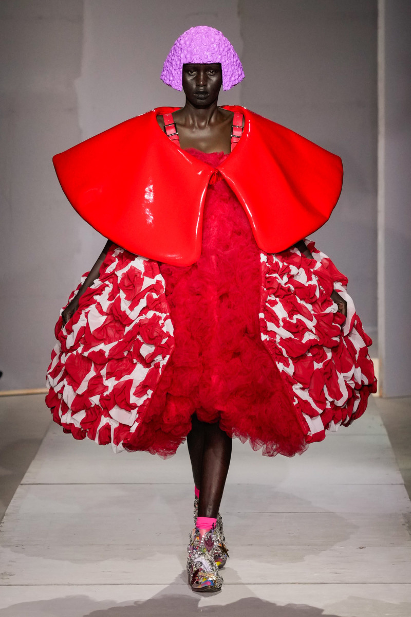 Rei Kawakubo Presents a Kaleidoscopic Comme des Garçons Collection for ...