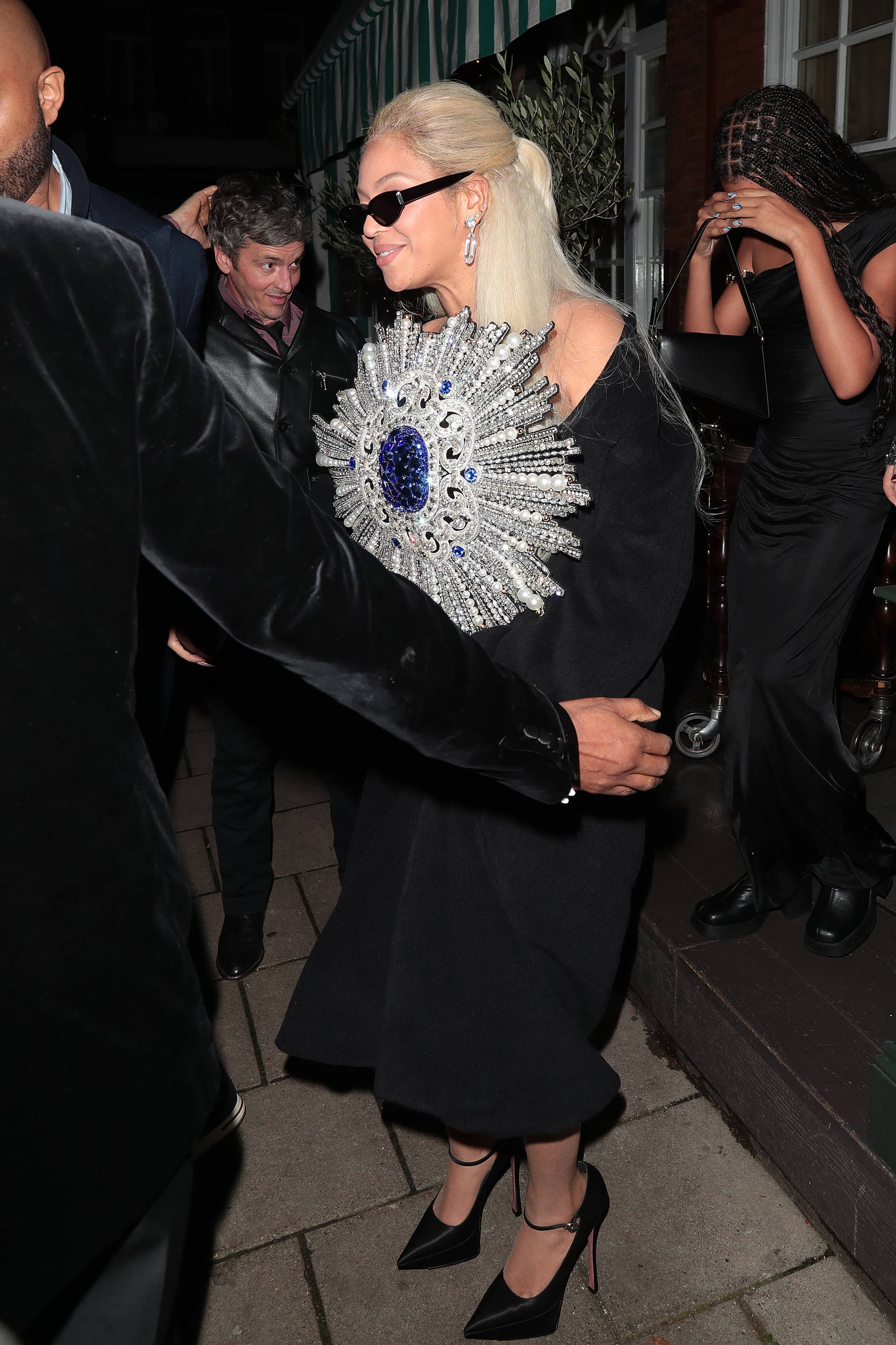 Beyoncé, Taylor Swift and More Celebrated the 'Renaissance' Film in ...