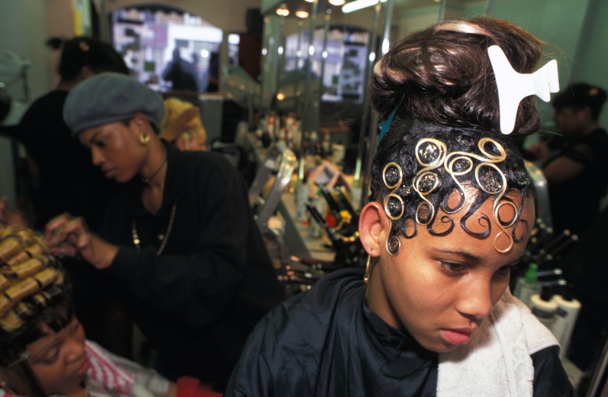 A New Law Requires All Cosmetology Students in New York State Learn to  Style Textured Hair