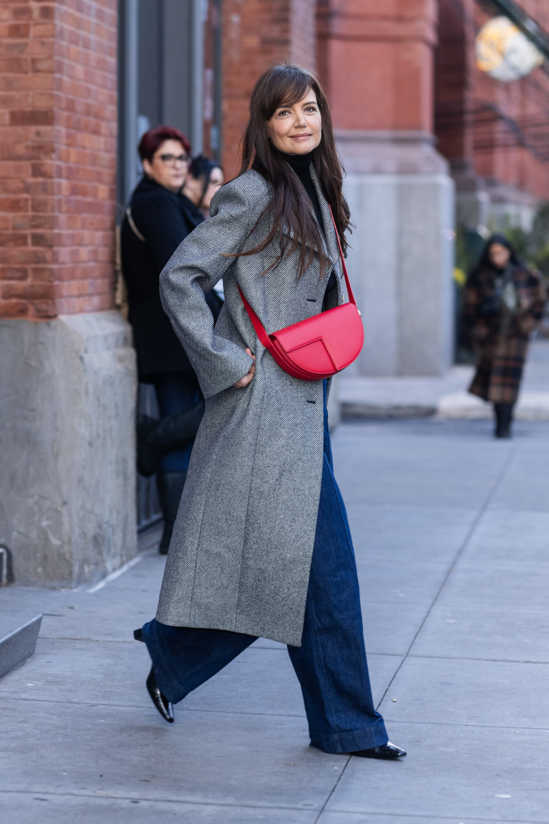 WHY YOU NEED A RED BAG FOR FALL - Fashion Jackson