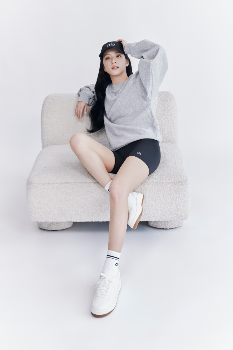 Blackpink's Jisoo Is the New Face of Alo Yoga - Fashionista